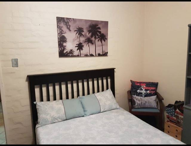 2 BEDROOM APARTMENT RENTED IN HUMEWOOD